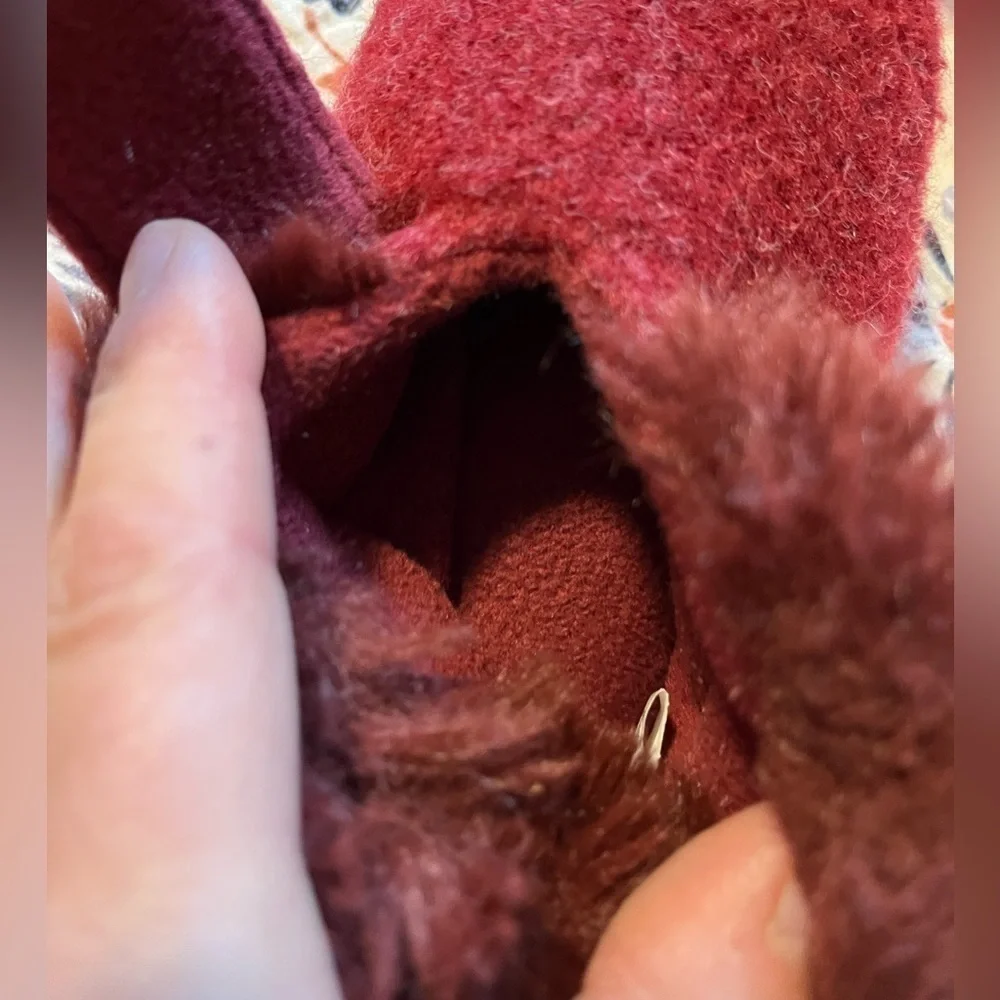 7/8T toddler slippers